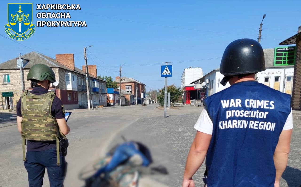 На Харківщині російська армія обстріляла центр Вовчанська, загинув мирний житель